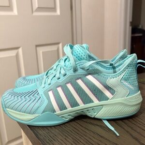 K - Swiss Aqua Teal Pickleball Sneakers with White Stripes